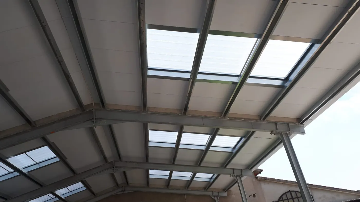 Struttura metallica su misura in cantiere
