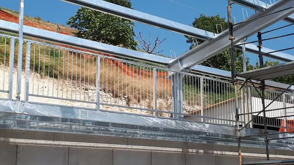 Soppalco metallico su misura in acciaio